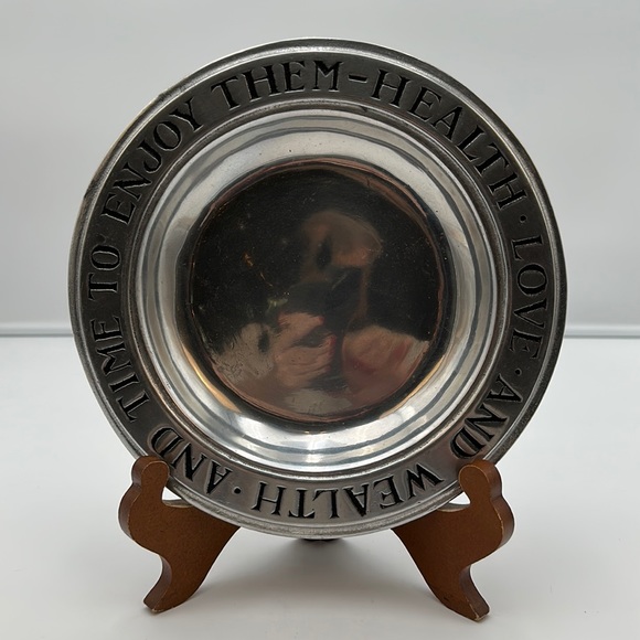 Vintage Wilton Health Love and Wealth and Time To Enjoy Them Pewter Plate / Bowl - Picture 2 of 16